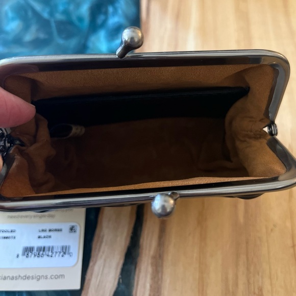 Patricia Nash Black Tooled Leather Framed Coin Purse - Picture 8 of 8